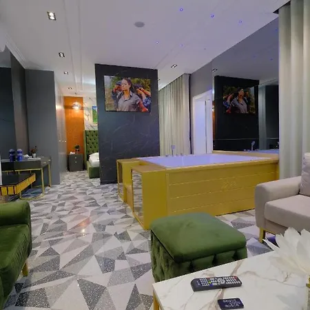 Hotel Nolea Boutique Velipojë