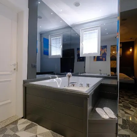 Nolea Boutique 5* Velipojë