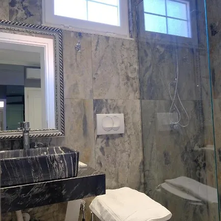 Nolea Boutique מלון Velipojë