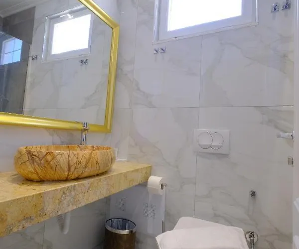 Nolea Boutique Velipojë